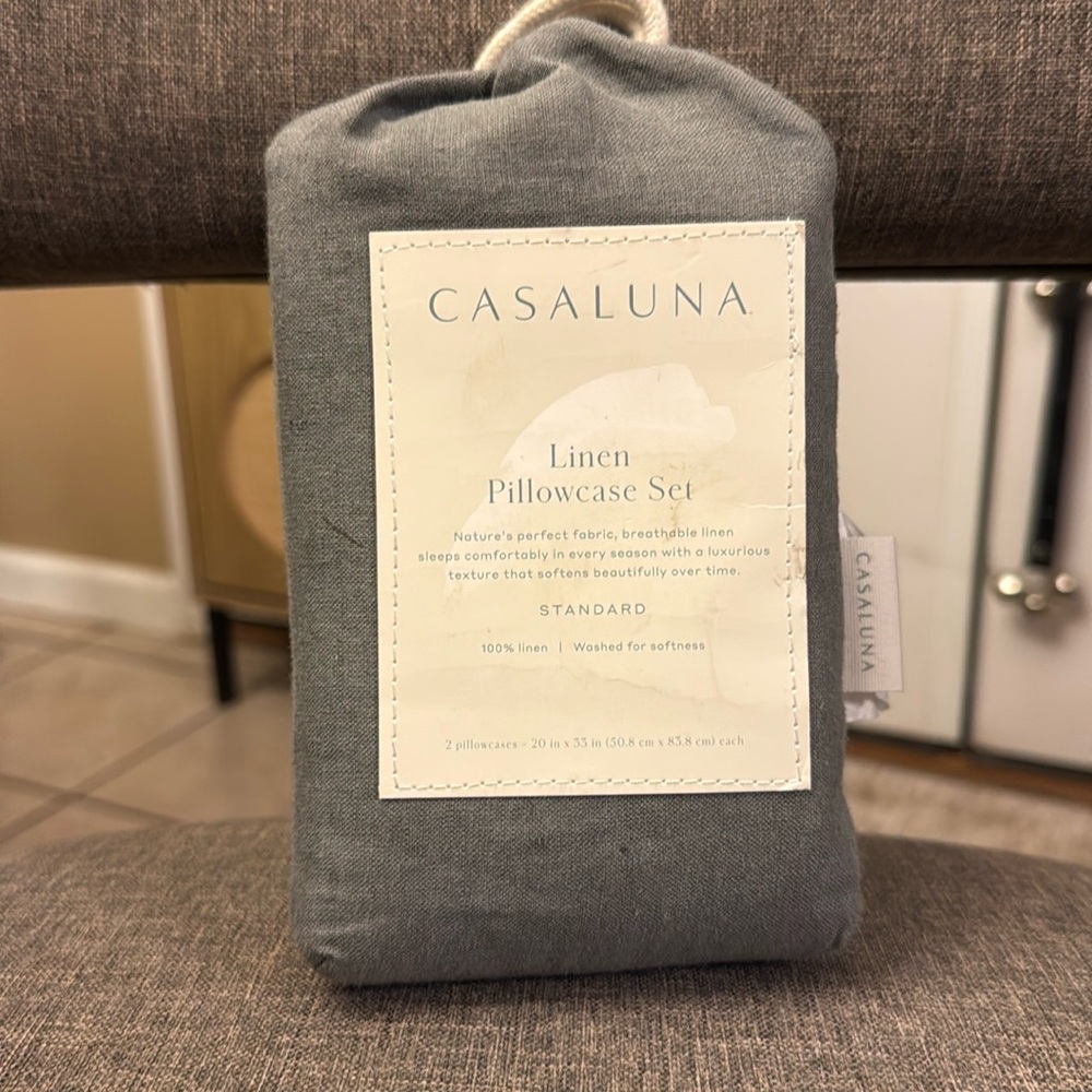 Casaluna pillowcase set standard linen new